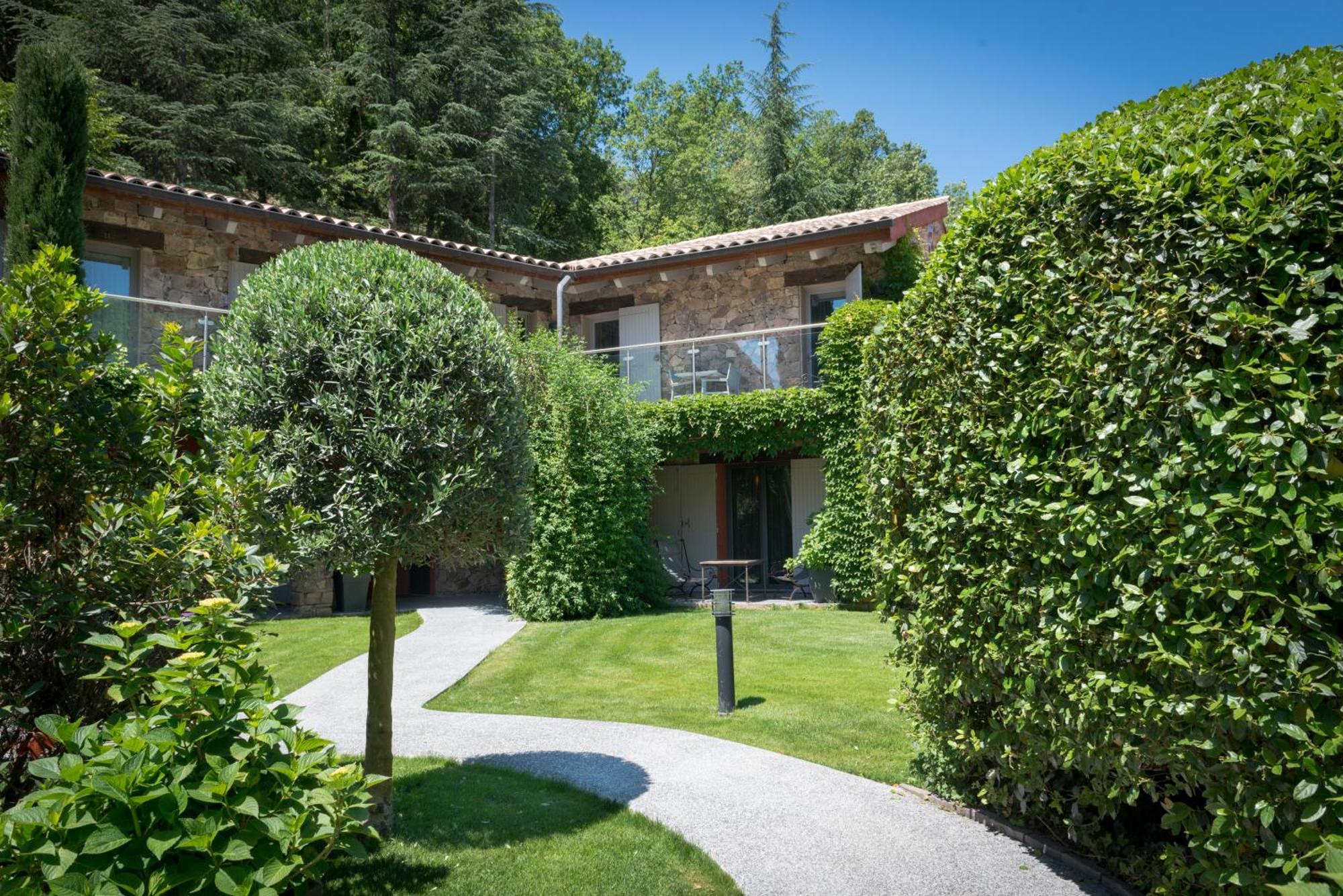 Hostellerie Les Gorges De Pennafort Callas Ruang foto